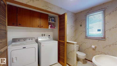 13 Valleyview Crescent, Edmonton, AB - Indoor