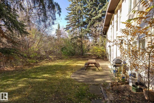 13 Valleyview Crescent, Edmonton, AB - Outdoor