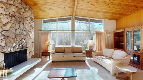 13 Valleyview Crescent, Edmonton, AB - Indoor Photo Showing Living Room With Fireplace