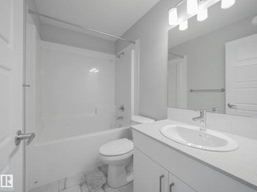 348 172 Avenue, Edmonton, AB - Indoor Photo Showing Bathroom