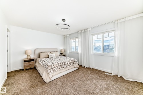 7797 Getty Wynd, Edmonton, AB - Indoor Photo Showing Bedroom