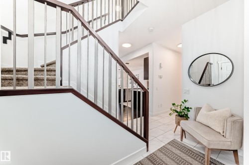 7797 Getty Wynd, Edmonton, AB - Indoor Photo Showing Other Room