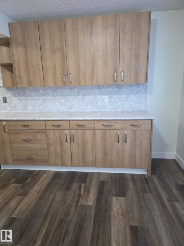 105 1 Aberdeen Way, Stony Plain, AB - Indoor