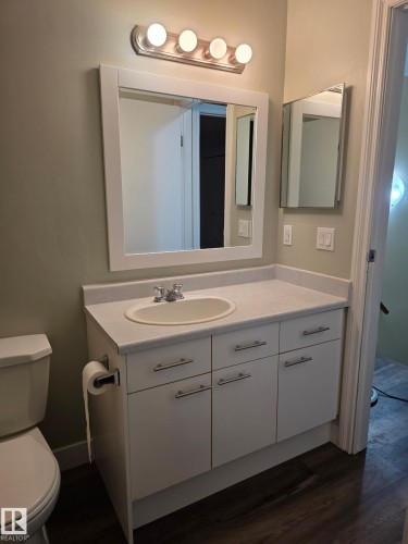 105 1 Aberdeen Way, Stony Plain, AB - Indoor Photo Showing Bathroom