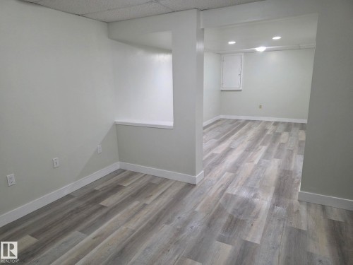 105 1 Aberdeen Way, Stony Plain, AB - Indoor Photo Showing Other Room