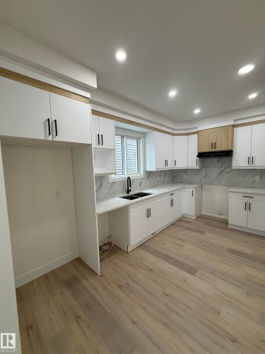 12955 121 Street, Edmonton, AB - Indoor Photo Showing Kitchen With Double Sink