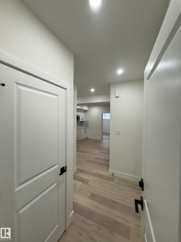 12955 121 Street, Edmonton, AB - Indoor