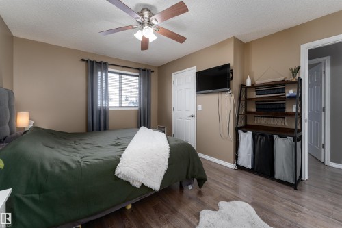 31 Haviland Crescent, St. Albert, AB - Indoor Photo Showing Bedroom
