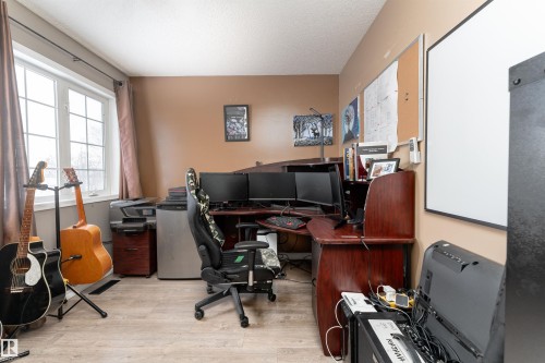 31 Haviland Crescent, St. Albert, AB - Indoor Photo Showing Office