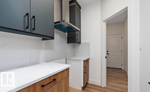 3311 Chenowski Way, Edmonton, AB - Indoor Photo Showing Other Room