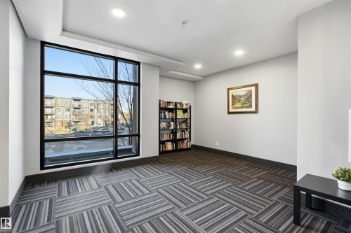 126 1154 Adamson Drive, Edmonton, AB - Indoor Photo Showing Other Room