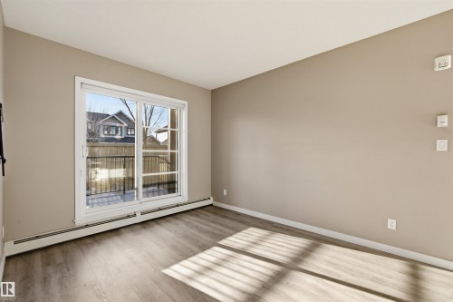 126 1154 Adamson Drive, Edmonton, AB - Indoor Photo Showing Other Room