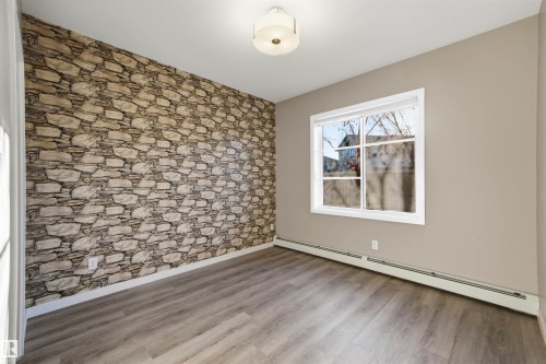 126 1154 Adamson Drive, Edmonton, AB - Indoor Photo Showing Other Room