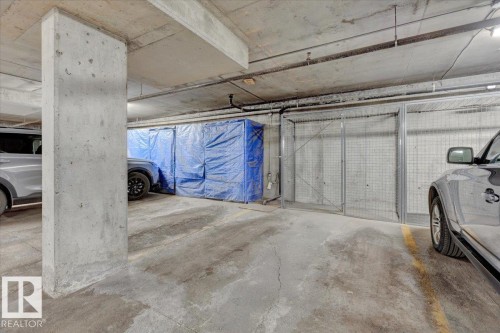 453 10403 122 Street, Edmonton, AB - Indoor Photo Showing Garage