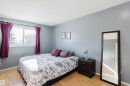 6 Kiniski Crescent, Edmonton, AB  - Indoor Photo Showing Bedroom 