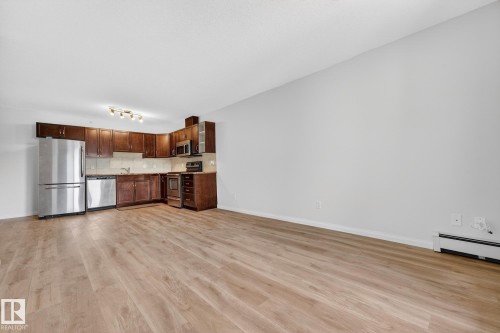 416 1204 156 Street, Edmonton, AB - Indoor Photo Showing Kitchen
