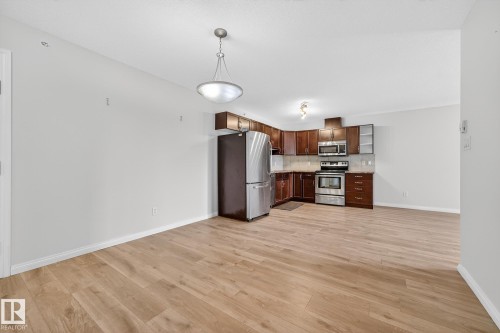 416 1204 156 Street, Edmonton, AB - Indoor Photo Showing Kitchen
