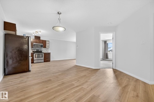 416 1204 156 Street, Edmonton, AB - Indoor