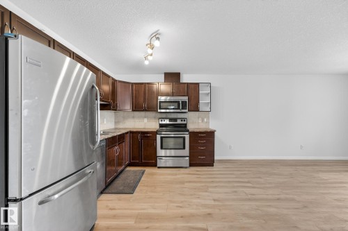 416 1204 156 Street, Edmonton, AB - Indoor Photo Showing Kitchen