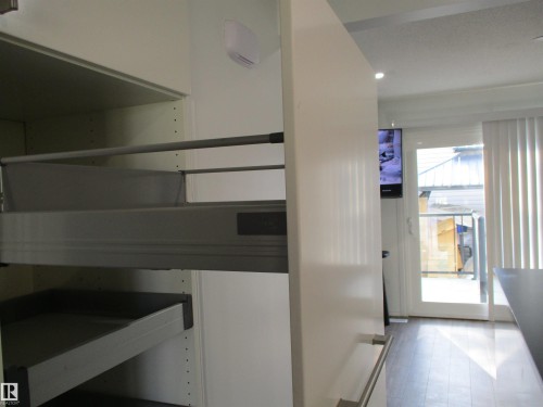 16520 115 Street, Edmonton, AB - Indoor