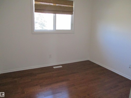 16520 115 Street, Edmonton, AB - Indoor Photo Showing Other Room