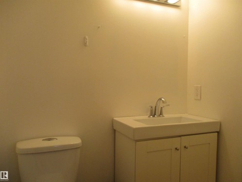16520 115 Street, Edmonton, AB - Indoor Photo Showing Bathroom