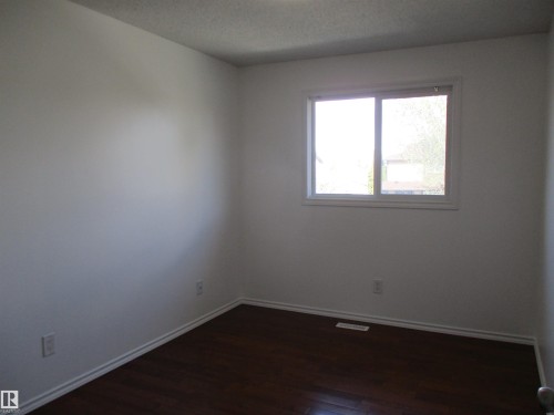 16520 115 Street, Edmonton, AB - Indoor Photo Showing Other Room