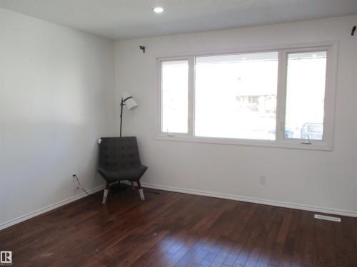 16520 115 Street, Edmonton, AB - Indoor Photo Showing Other Room