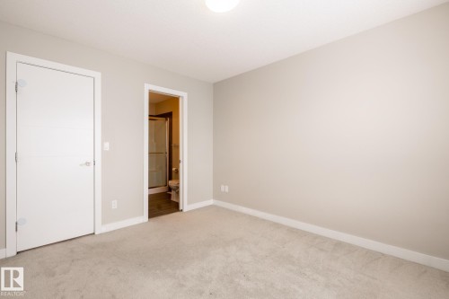 127 2560 Pegasus Boulevard, Edmonton, AB - Indoor Photo Showing Other Room