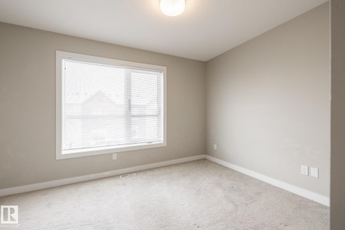 127 2560 Pegasus Boulevard, Edmonton, AB - Indoor Photo Showing Other Room