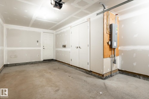 127 2560 Pegasus Boulevard, Edmonton, AB - Indoor Photo Showing Garage