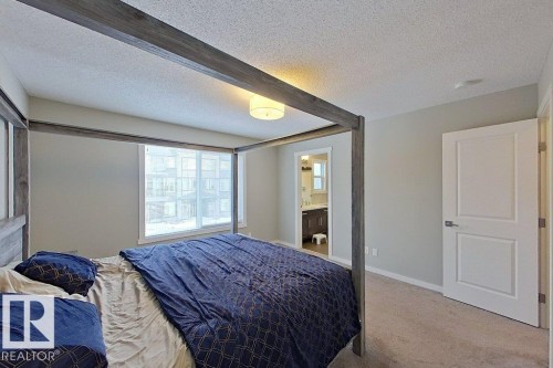 2342 Wonnacott Crescent, Edmonton, AB - Indoor Photo Showing Bedroom