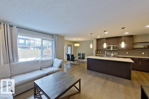 2342 Wonnacott Crescent, Edmonton, AB - Indoor