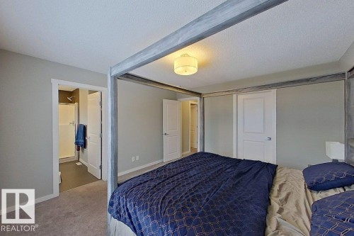 2342 Wonnacott Crescent, Edmonton, AB - Indoor Photo Showing Bedroom