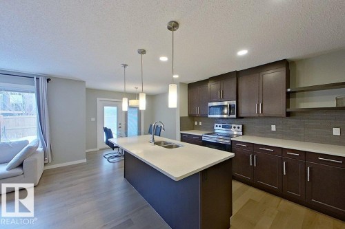 2342 Wonnacott Crescent, Edmonton, AB - Indoor Photo Showing Kitchen With Double Sink With Upgraded Kitchen