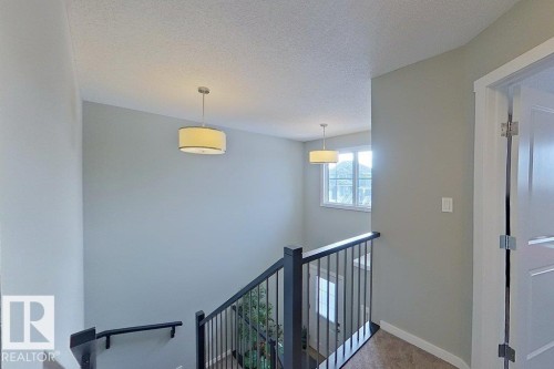 2342 Wonnacott Crescent, Edmonton, AB - Indoor Photo Showing Other Room