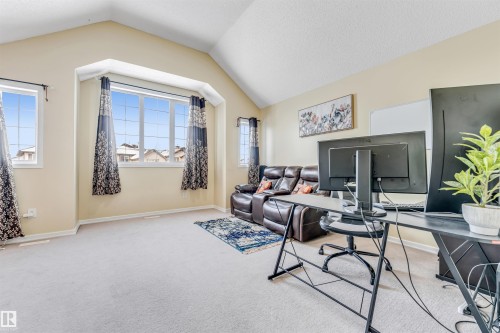 Home office with light carpet and baseboards - 3449 28 Street, Edmonton, AB - 