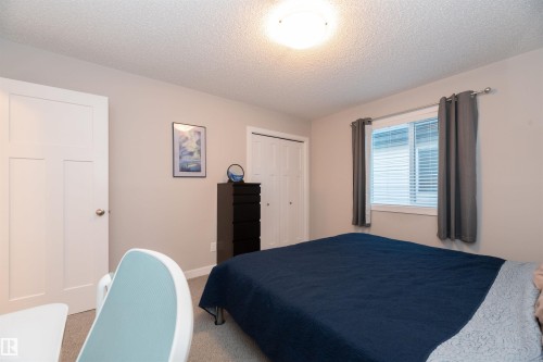 16728 60 Street, Edmonton, AB - Indoor Photo Showing Bedroom