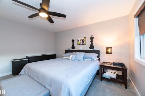16728 60 Street, Edmonton, AB - Indoor Photo Showing Bedroom