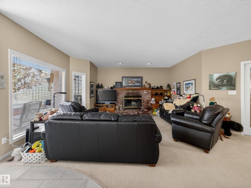 403 Twin Brooks Crescent, Edmonton, AB - Indoor