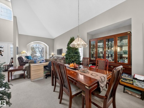 403 Twin Brooks Crescent, Edmonton, AB - Indoor Photo Showing Dining Room