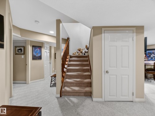 403 Twin Brooks Crescent, Edmonton, AB - Indoor Photo Showing Other Room
