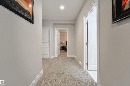 14 Prestige Point(E), Edmonton, AB - Indoor Photo Showing Other Room