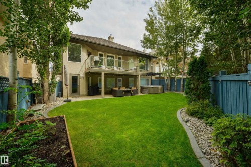 14 Prestige Point(E), Edmonton, AB - Outdoor With Backyard
