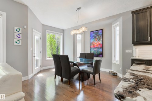 14 Prestige Point(E), Edmonton, AB - Indoor Photo Showing Dining Room