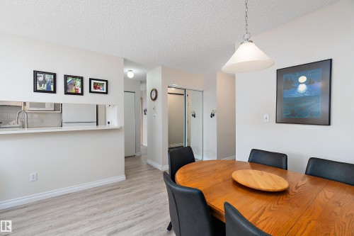 Dining room adjacent to kitchen counter - 116 11620 9A Avenue, Edmonton, AB - Indoor Photo Showing Dining Room
