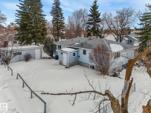5020 48 Avenue, Leduc, AB - Outdoor