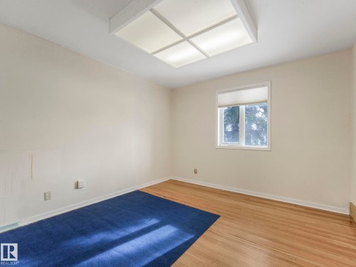 5020 48 Avenue, Leduc, AB - Indoor Photo Showing Other Room