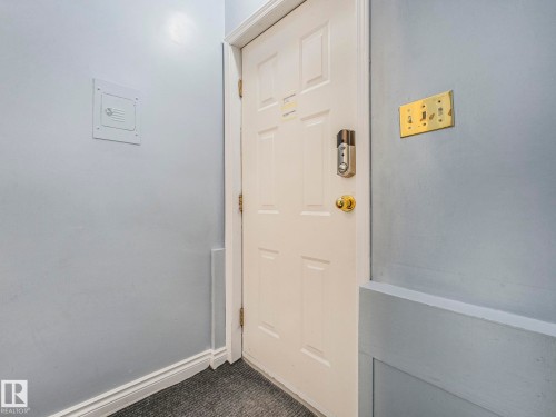 5020 48 Avenue, Leduc, AB - Indoor Photo Showing Other Room