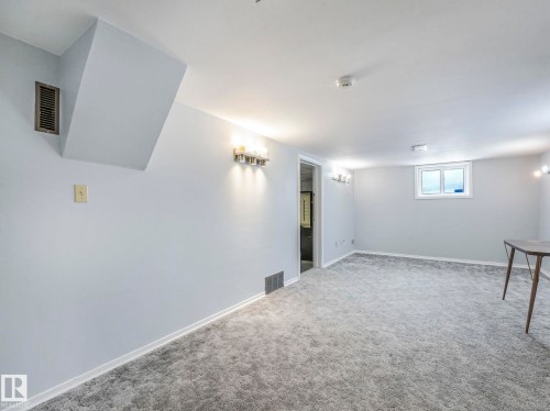 5020 48 Avenue, Leduc, AB - Indoor Photo Showing Other Room